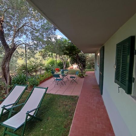 Independent Apartment With A Fabulous Patio - Casa Penny Cisano sul Neva 外观 照片