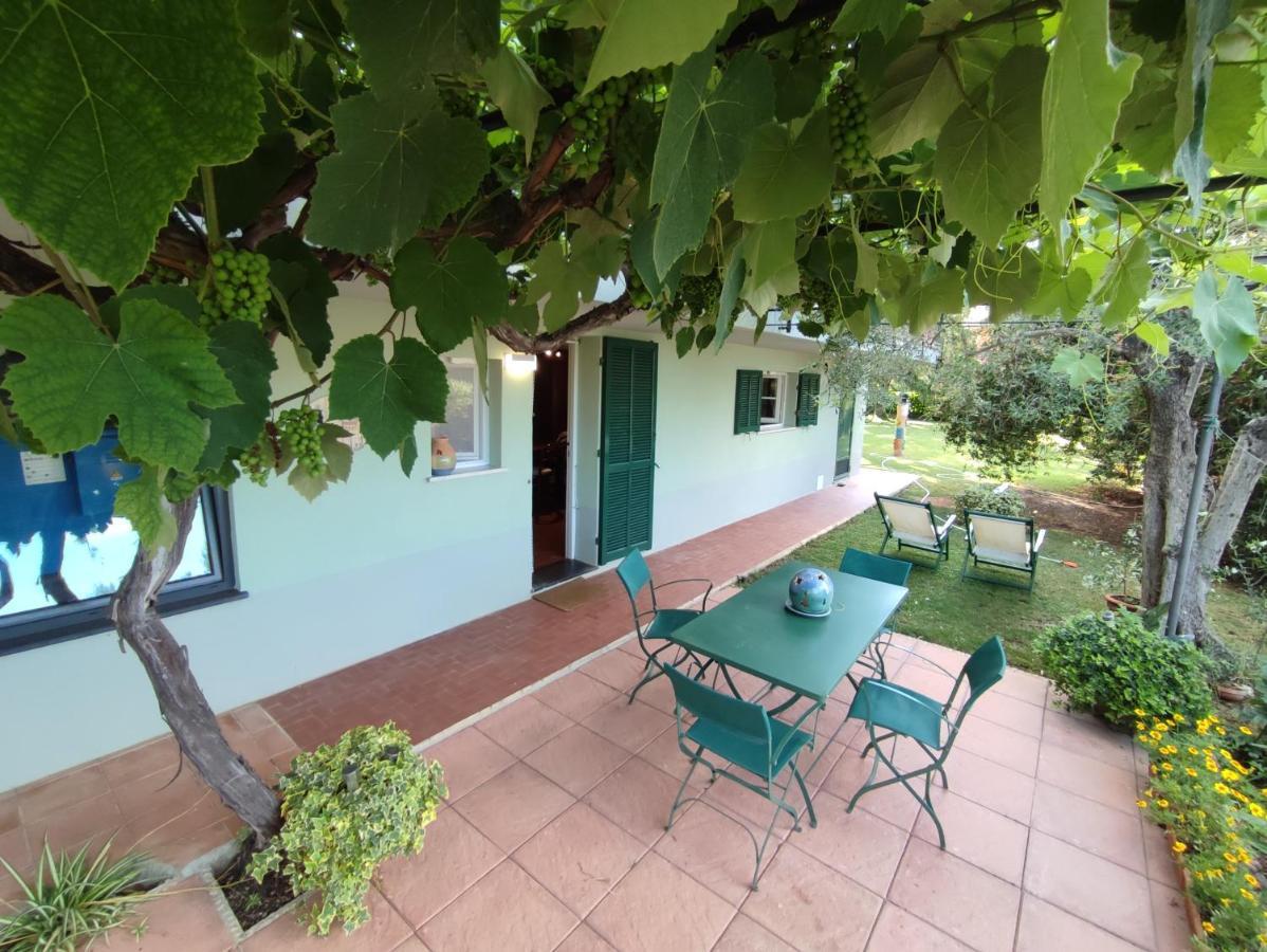 Independent Apartment With A Fabulous Patio - Casa Penny Cisano sul Neva 外观 照片